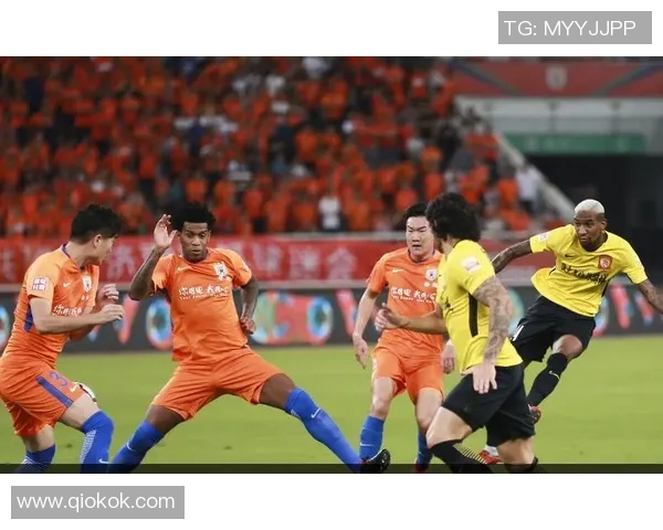 北京足球队强势领跑联赛积分榜以83分稳居第一位置